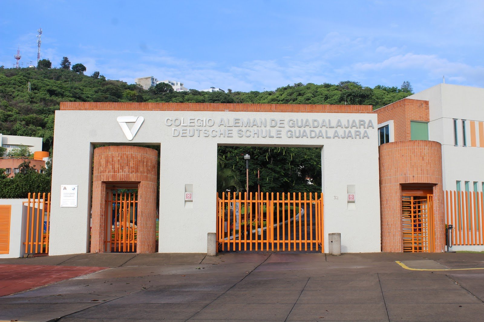 Fachada del Colegio Alemán de Guadalajara